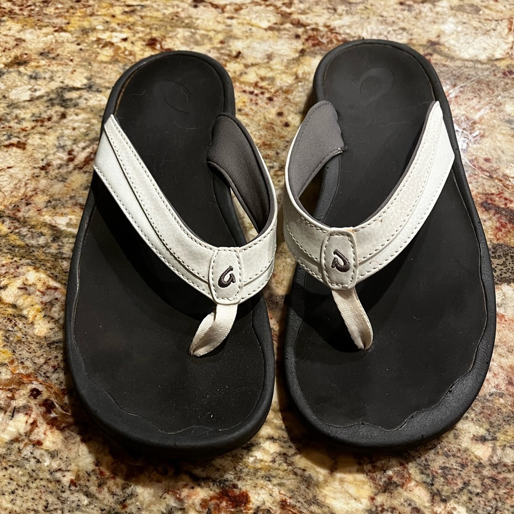 Olukai flip flops